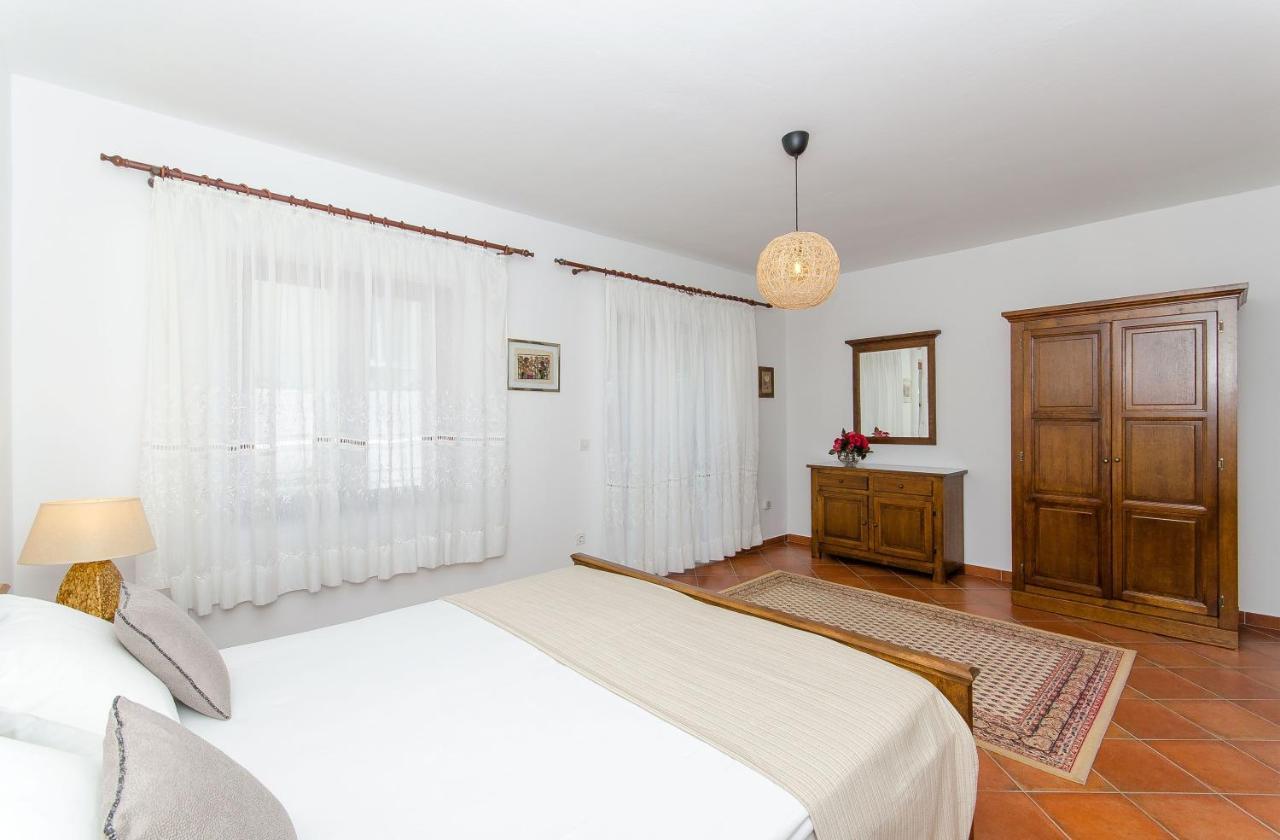 Antares Apartments ツァヴタット エクステリア 写真