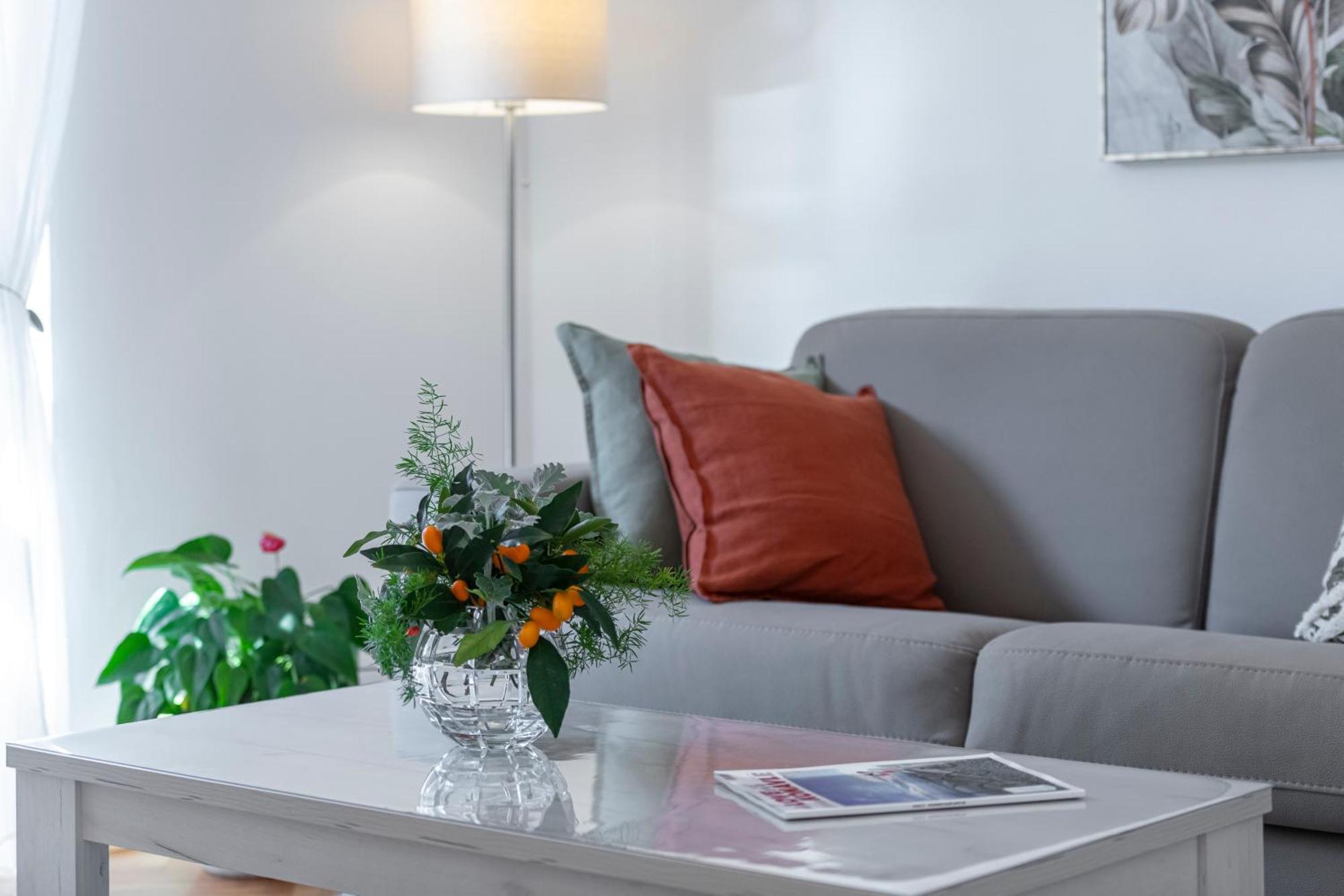 Antares Apartments ツァヴタット エクステリア 写真