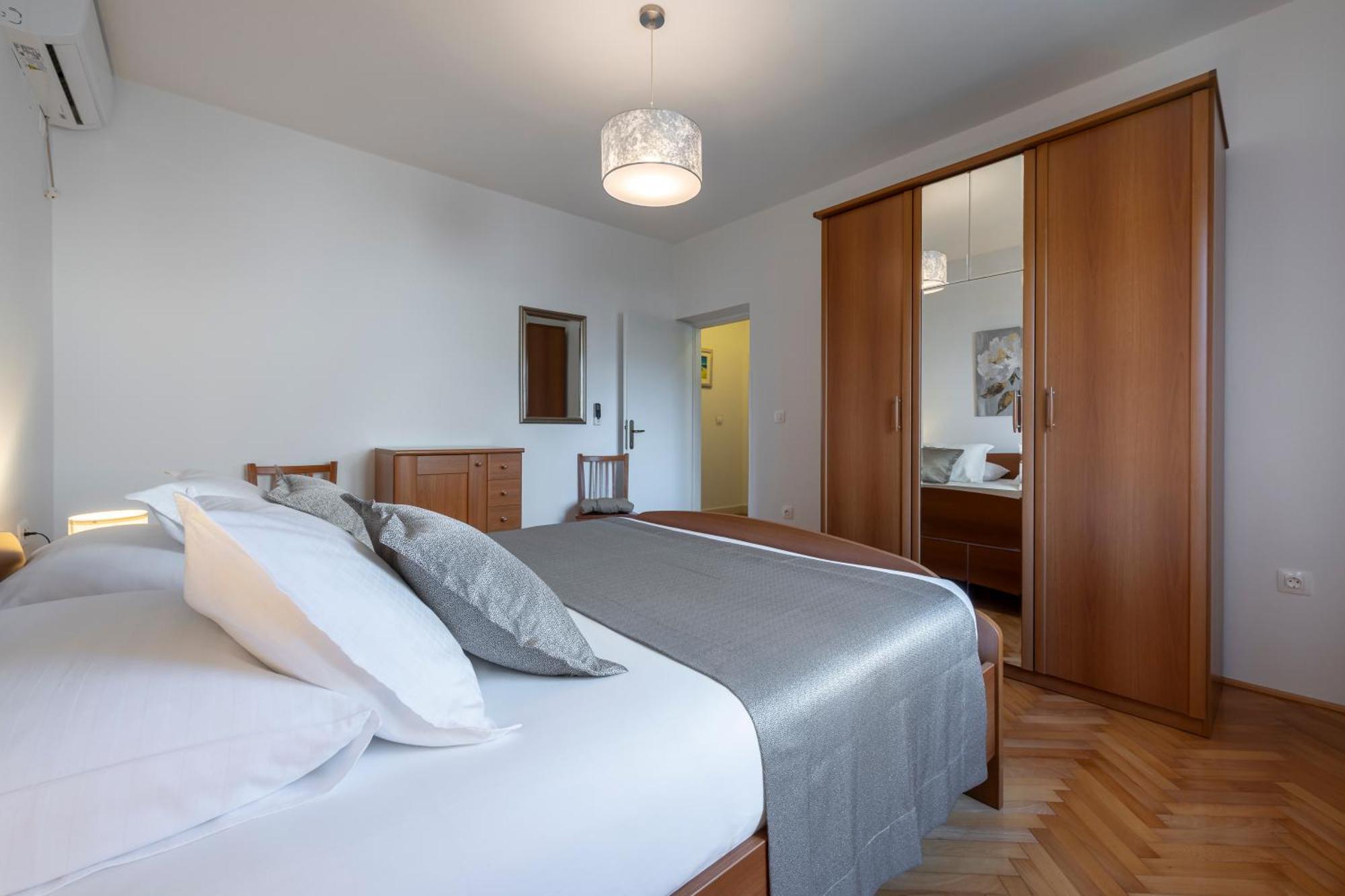 Antares Apartments ツァヴタット エクステリア 写真